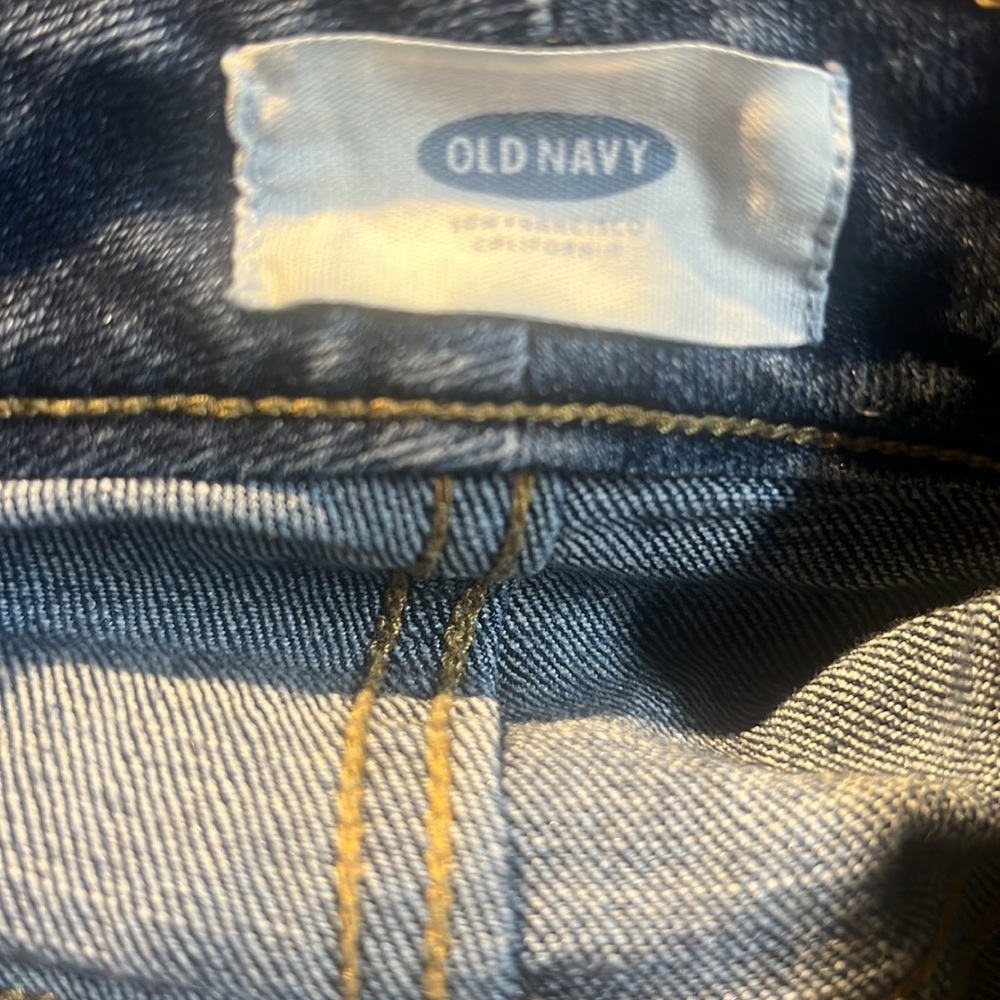 22W Old Navy distressed blue jeans. Preloved  in very good condition. Spandex - Picture 5 of 5